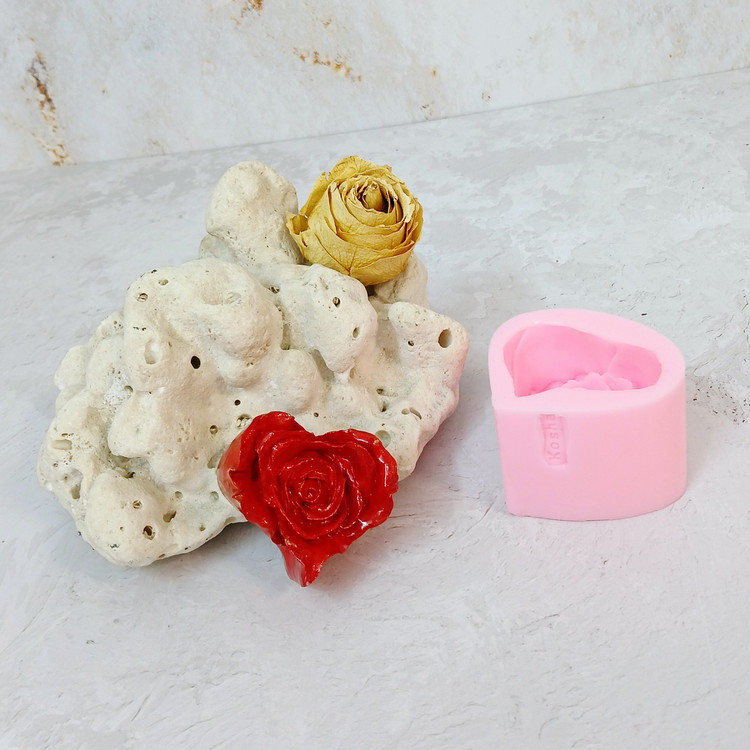 قالب شمع مدل رز قلبی ژورنالی 5 سانتی