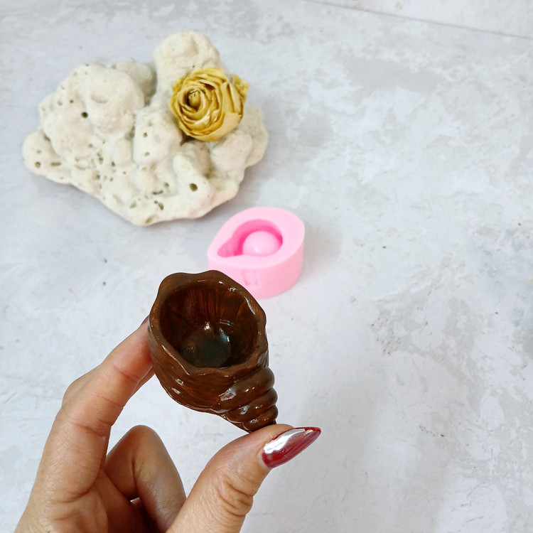 قالب شمع کوشا مدل صدف گوش ماهی 6 سانتی